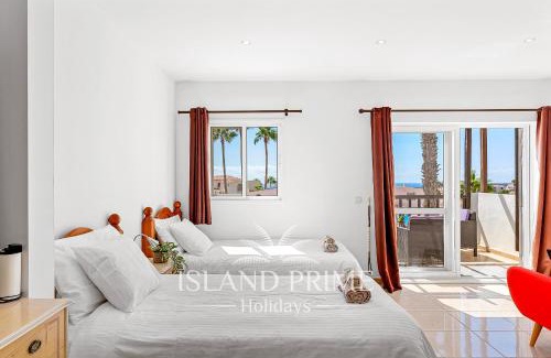 San Miguel de Abona House | Holiday House in Las Adelfas II ADF409