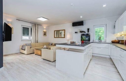 Kaldanija House | Holiday house Kaldanija for 1 - 8 persons with 4 bedrooms - Holiday home