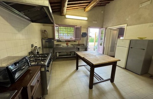 Montecarlo House | Holiday house Montecarlo for 1 - 12 persons with 4 bedrooms - Holiday home