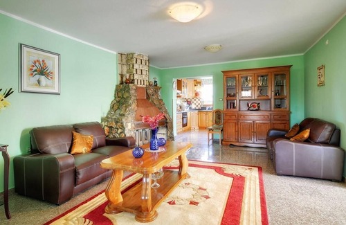 Valtura House | Holiday house Pula for 1 - 10 persons with 4 bedrooms - Holiday home