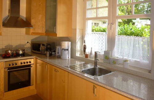 Klein Bollhagen House | Holiday house "Seestern" 2 bedrooms, with garden, fireplace, sauna, near the beach, 2 bicycles