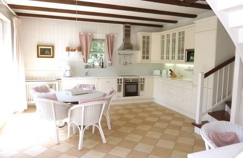 Klein Bollhagen House | Holiday house "Seepferdchen" with garden, fireplace, internet DSL WiFi, sauna