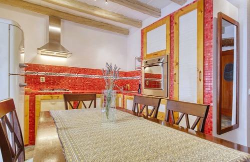 Kukljica House | Holiday house Stara Frajla is newly renovated 105 years old stone house.