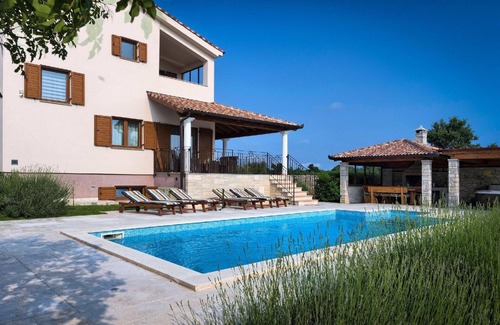 Stokovci House | Holiday house Svetvinčenat for 2 - 10 persons with 4 bedrooms - Row house