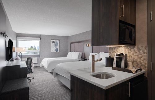 Calgary Hotel | Holiday Inn Calgary Airport by IHG