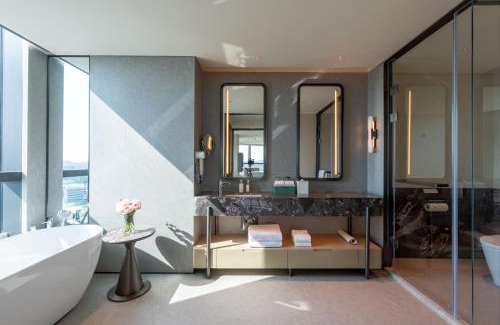 Chaoyang Hotel | Holiday Inn Changchun High Tech Zone by IHG