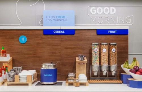 Pleasantville Hotel | Holiday Inn Express Atlantic City W Pleasantville by IHG