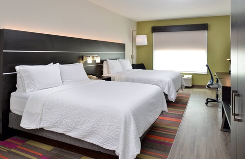 Royse City Hotel | Holiday Inn Express Hotel & Suites Royse City by IHG