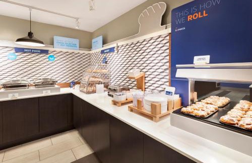 Durant Hotel | Holiday Inn Express Hotel & Suites Durant by IHG