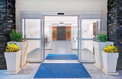 Monahans Hotel | Holiday Inn Express Hotel and Suites Monahans I-20 by IHG