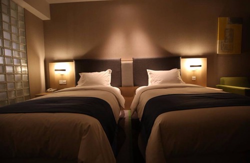 Lixia District Hotel | Holiday Inn Express Jinan High-Tech Zone by IHG