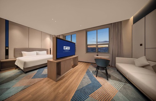 Longshan District Hotel | Holiday Inn Express Liaoyuan Economic Development Zone by IHG