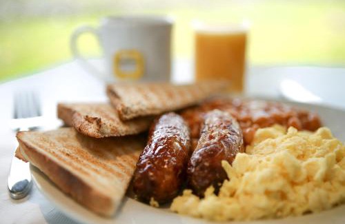 Altrincham Hotel | Holiday Inn Express Manchester Airport by IHG