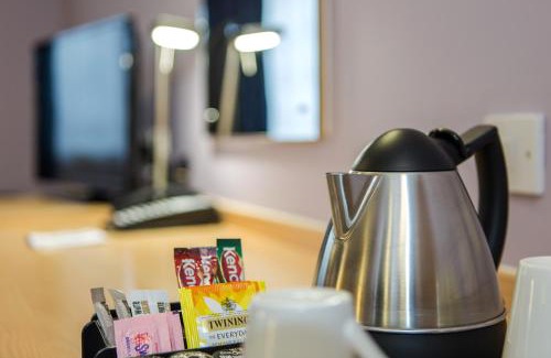 Altrincham Hotel | Holiday Inn Express Manchester Airport by IHG