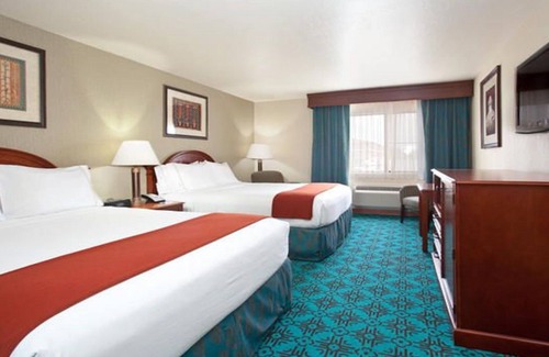 Cortez Hotel | Holiday Inn Express Mesa Verde-Cortez by IHG