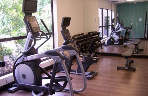 New Albany Hotel | Holiday Inn Express - New Albany