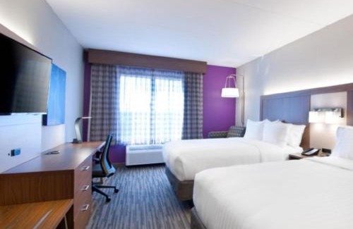 Stafford Hotel | Holiday Inn Express Quantico - Stafford by IHG