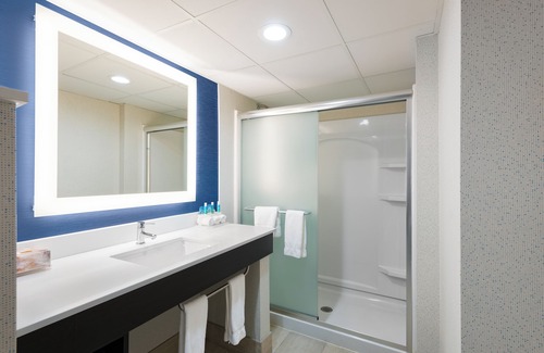 Ramsey Hotel | Holiday Inn Express Ramsey-Mahwah by IHG