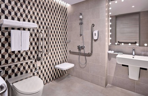Lavender Hotel | Holiday Inn Express Singapore Serangoon by IHG