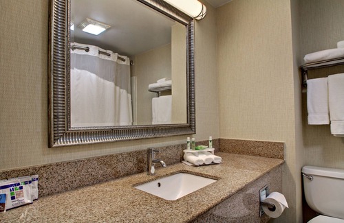 Hurricane Mills Hotel | Holiday Inn Express Hurricane by IHG