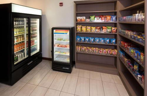 Michigan City Hotel | Holiday Inn Express & Suites - Michigan City by IHG