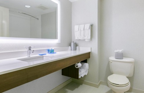 Mount Arlington Hotel | Holiday Inn Express Mount Arlington by IHG