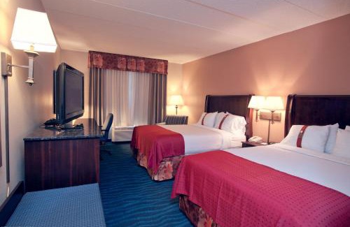 Council Bluffs Hotel | Holiday Inn Hotel & Suites Council Bluffs by IHG