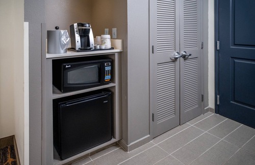 Sprague Hotel | Holiday Inn Hotel & Suites Beckley by IHG