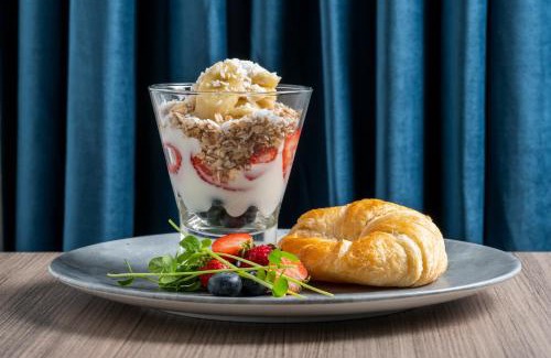 Kingston Hotel | Holiday Inn Kingston - Waterfront by IHG