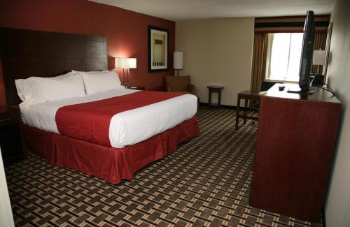 New London Hotel | Holiday Inn New London by IHG