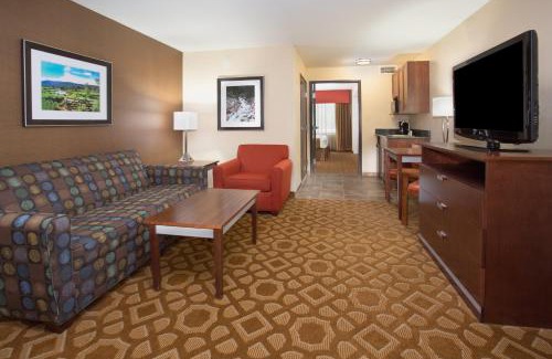 Durango Hotel | Holiday Inn & Suites Durango Downtown by IHG