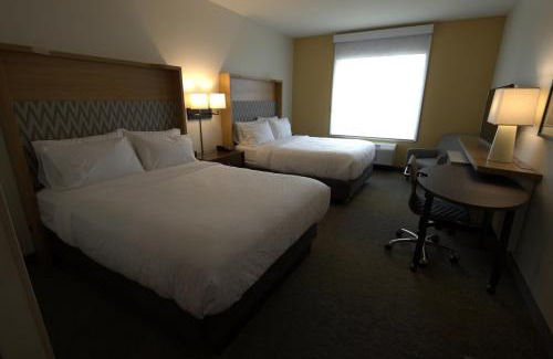 Hopkinsville Hotel | Holiday Inn & Suites - Hopkinsville - Convention Ctr by IHG