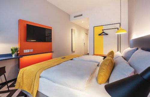 Feuerbach-Ost Hotel | Holiday Inn - the niu, Form Stuttgart Feuerbach by IHG