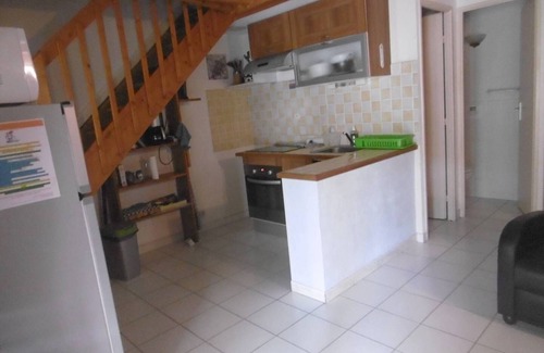 Narbonne-Plage Apartment | HOLIDAYLAND VILLA T2 MEZZANINE 127 sleeps 8 air-conditioned with veranda NARBONNE PLAGE