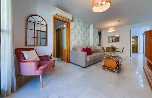 Parque Ayala Apartment | Holidays2Malaga Ayala 450 mts from beach & Terrace