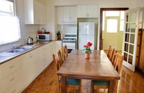 Euroa Cottage | Holistic Haven at Euroa
