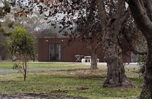 Laharum Cabin | Hollow Mountain Cabin Laharum Dadswell bridge halls gap