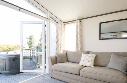 Truro House | HOLYWELL SUNSET, pet friendly, with pool in Goonhavern