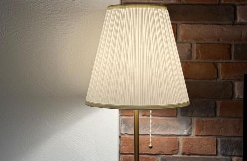 Neureut Sudlicher Teil Apartment | Holziges Dachgeschoss-Apartment