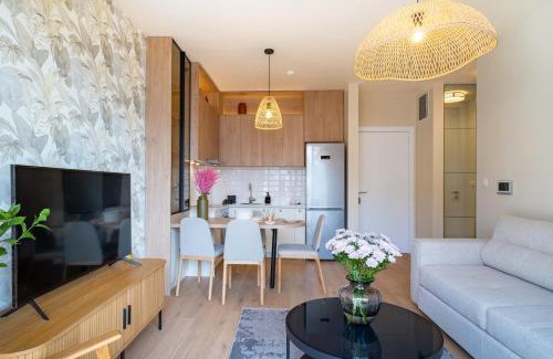 Tomicici Apartment | Homa Luxury Apartments Tivat with seaview