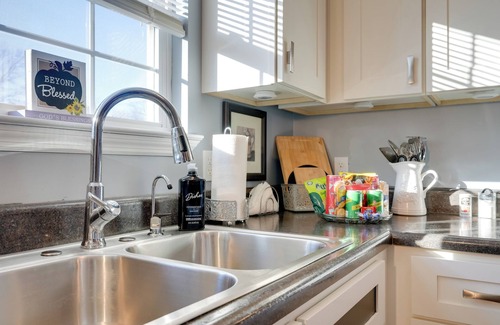 Chattanooga House | Home 3 Mi to Dtwn Chattanooga: 1 Night Stays!