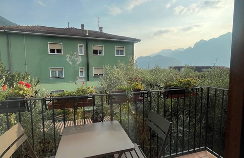 Bolognano-Vignole Apartment | Home Apple Arch