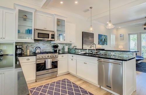 North Causeway House | Home at New Smyrna Marina ~ A Boater and Fisherman's Dream! 14OF