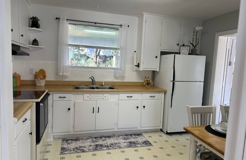 Cedar Hills House | Home Away from Home