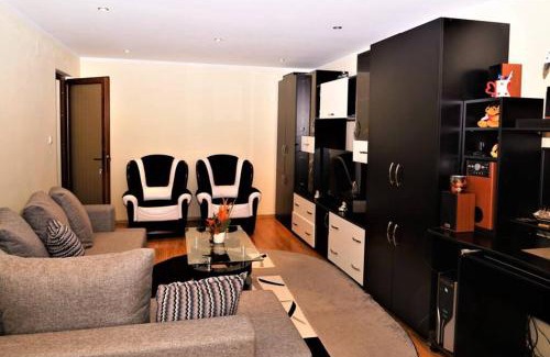 Petrila Apartment | Home away from home