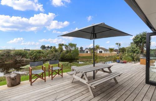 Ruakaka House | Home Away From Home - Ruakaka Escape