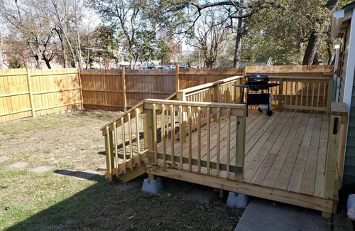 Warrensburg House | Home Away From Homenn