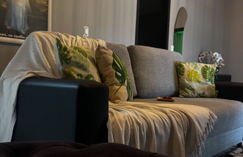 Itacolomi Hotel | Home das Três Palmeiras