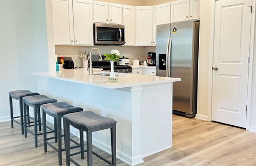 Pleasantville House | Home in Absecon, 3BR 2.5BA,Pets Newly Built in 2024 fully furnished .