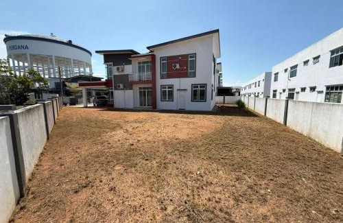 Serom Apartment | Home in bukit kangkar